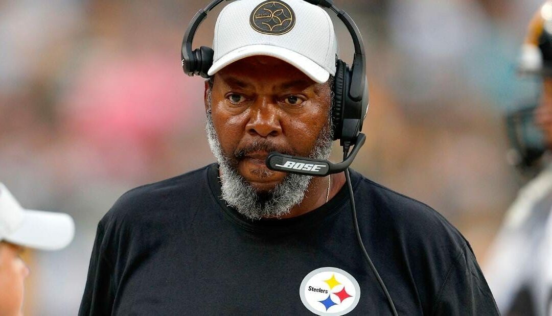 WR Coach Drake gestorben