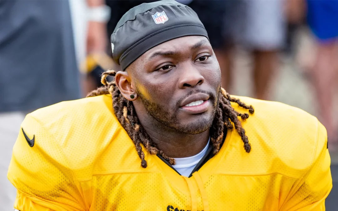 Das ist unser neuer Defensive EndLarry Ogunjobi