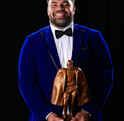 Cam Heyward – Walter Payton Man of the Year