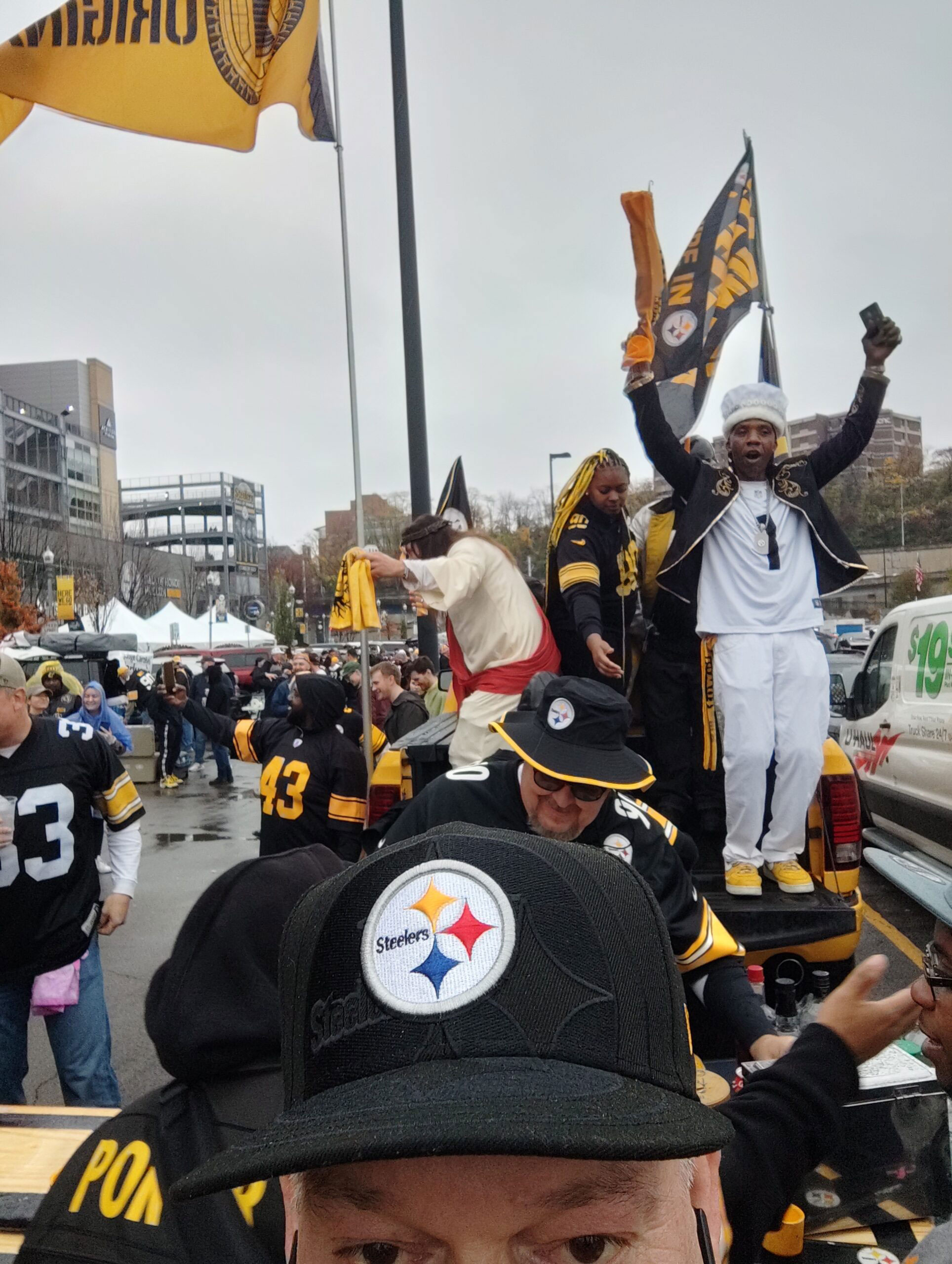 sascha-tailgate-pittsburgh sascha-tailgate-pittsburgh