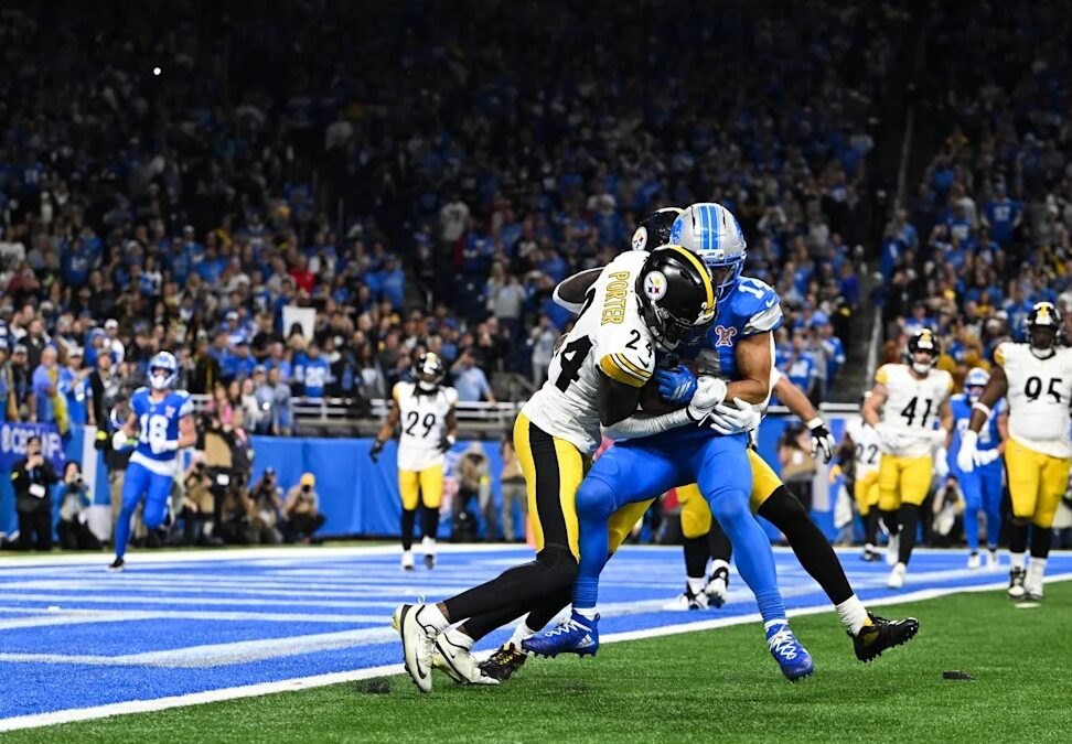 Review Week 16 @ Detroit