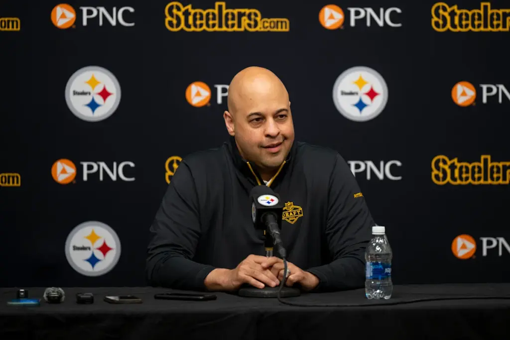 Training Camp Pressekonferenz Omar Khan und Mike McCarthy 1 a2f90a34635eab88e7e2dd9a68c4b182